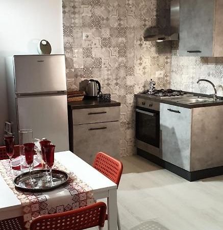 דירות נאפולי Casa Di Tilde מראה חיצוני תמונה