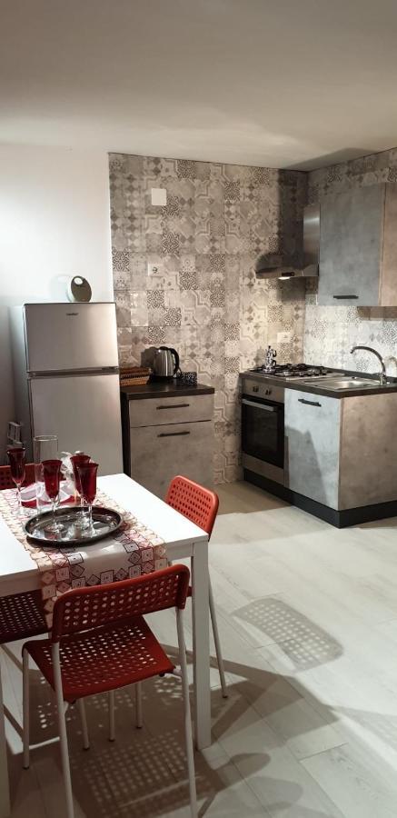 דירות נאפולי Casa Di Tilde מראה חיצוני תמונה